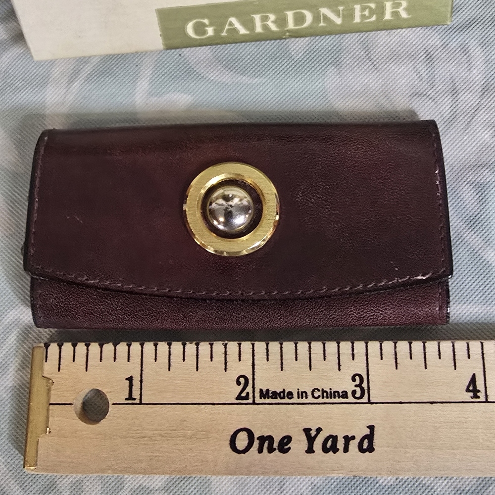 Princess Gardner Vintage Leather Key Holder Dark Brown with Gold Accent Italy - Picture 3 of 7